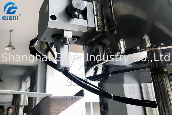 Handhandbuch-Art Lippenbalsam strömende Maschine mit der Heizung 20L, die Behälter rührt