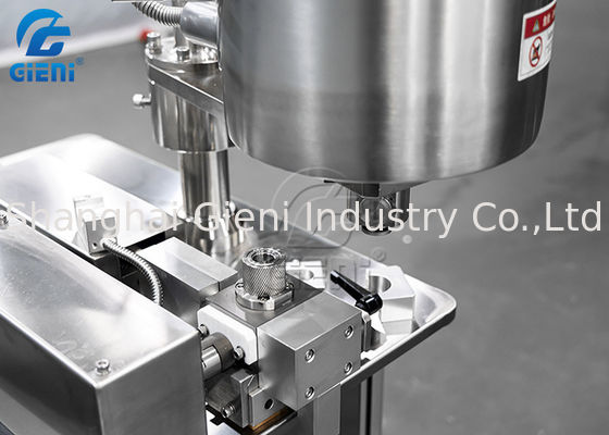 Laborart Wimperntuschen-Lippenöl-kosmetische Füllmaschine mit Behälter 5L