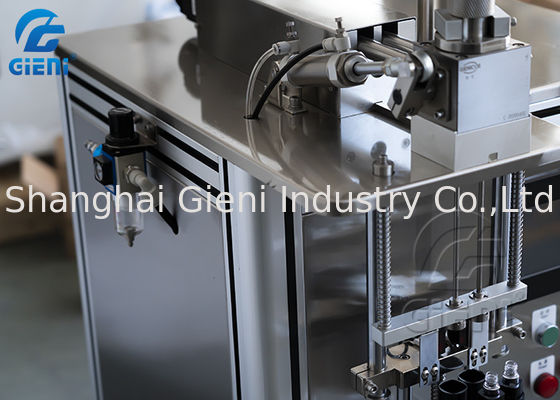 Halb automatische vertikale Doppeldüsen-Wimperntuschen-Füllmaschine