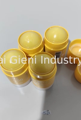 Hochleistungs-Lipbalsam-Füllmaschine mit 2-50 ml Füllvolumen und 100 l Tankvolumen