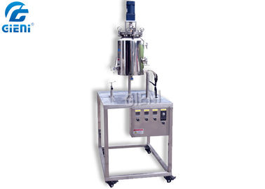 Ein guter Preis. Hand Pouring Type Lipstick Filling Machine 10L - 50L Volume With SUS304 Table Online